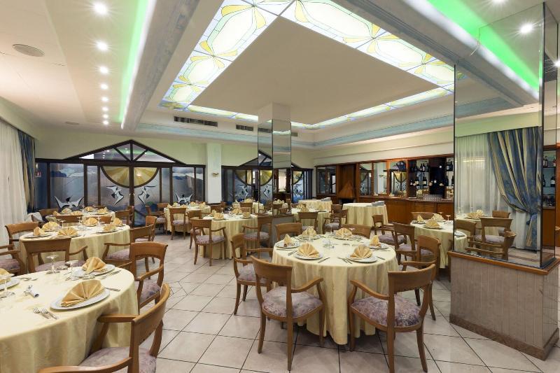 Hotel Calabrisella Calabria ภายนอก รูปภาพ